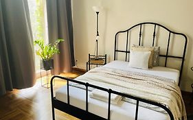 Beautiful City Centre Apartment